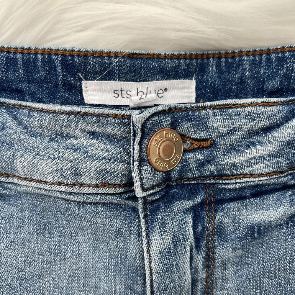 STS Blue - Aubrey High Rise distressed cut-off shorts, sz 27 - Picture 5 of 9